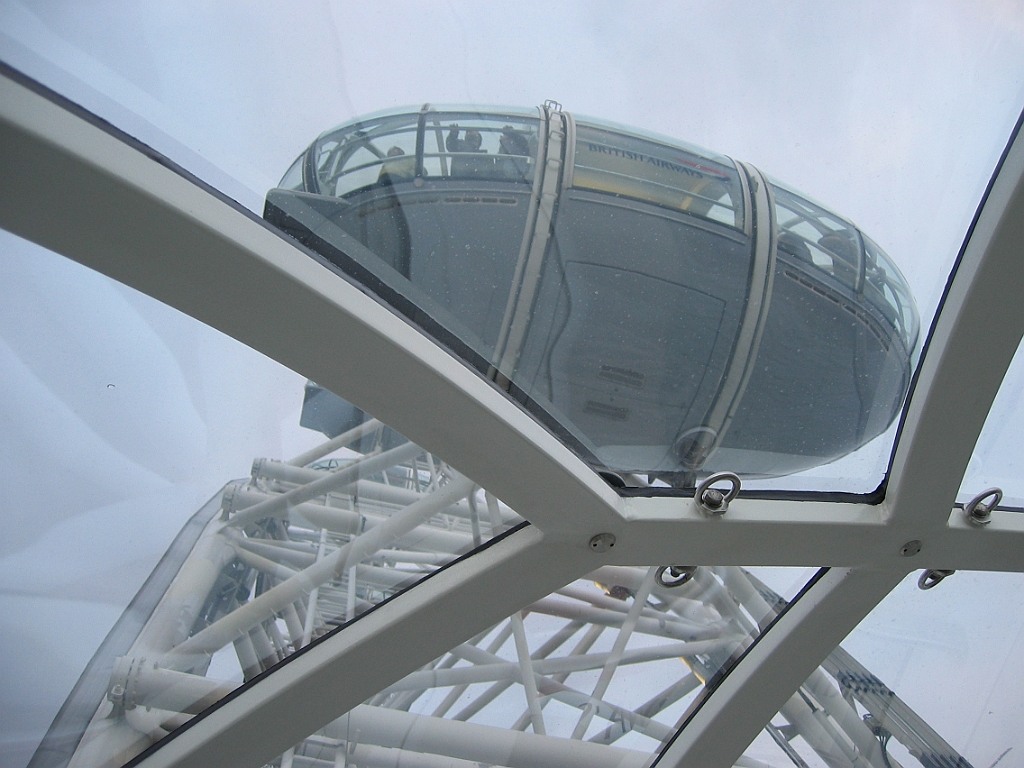 050 Dans London Eye Wheel.jpg